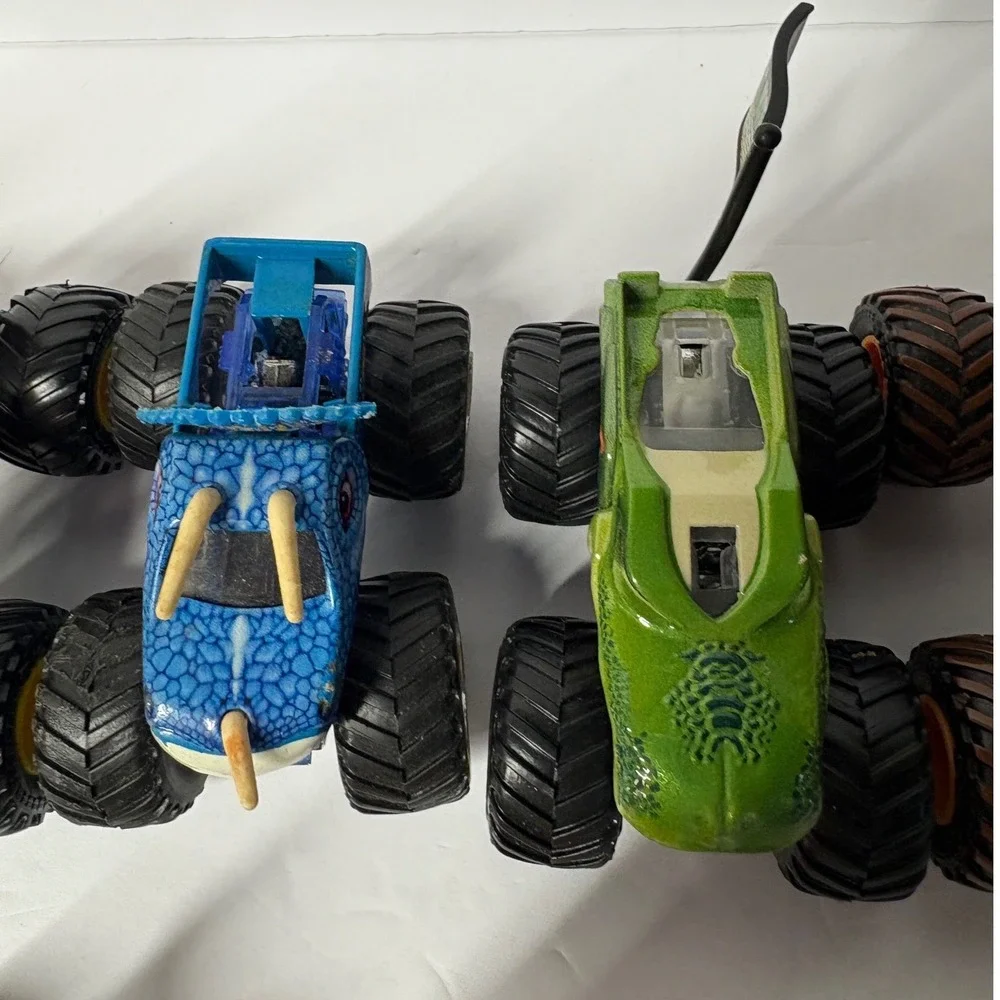 Hot Wheels Monster Jam Truck Lot Max-D Mega-Wrex El Toro Loco Ranger Rescue